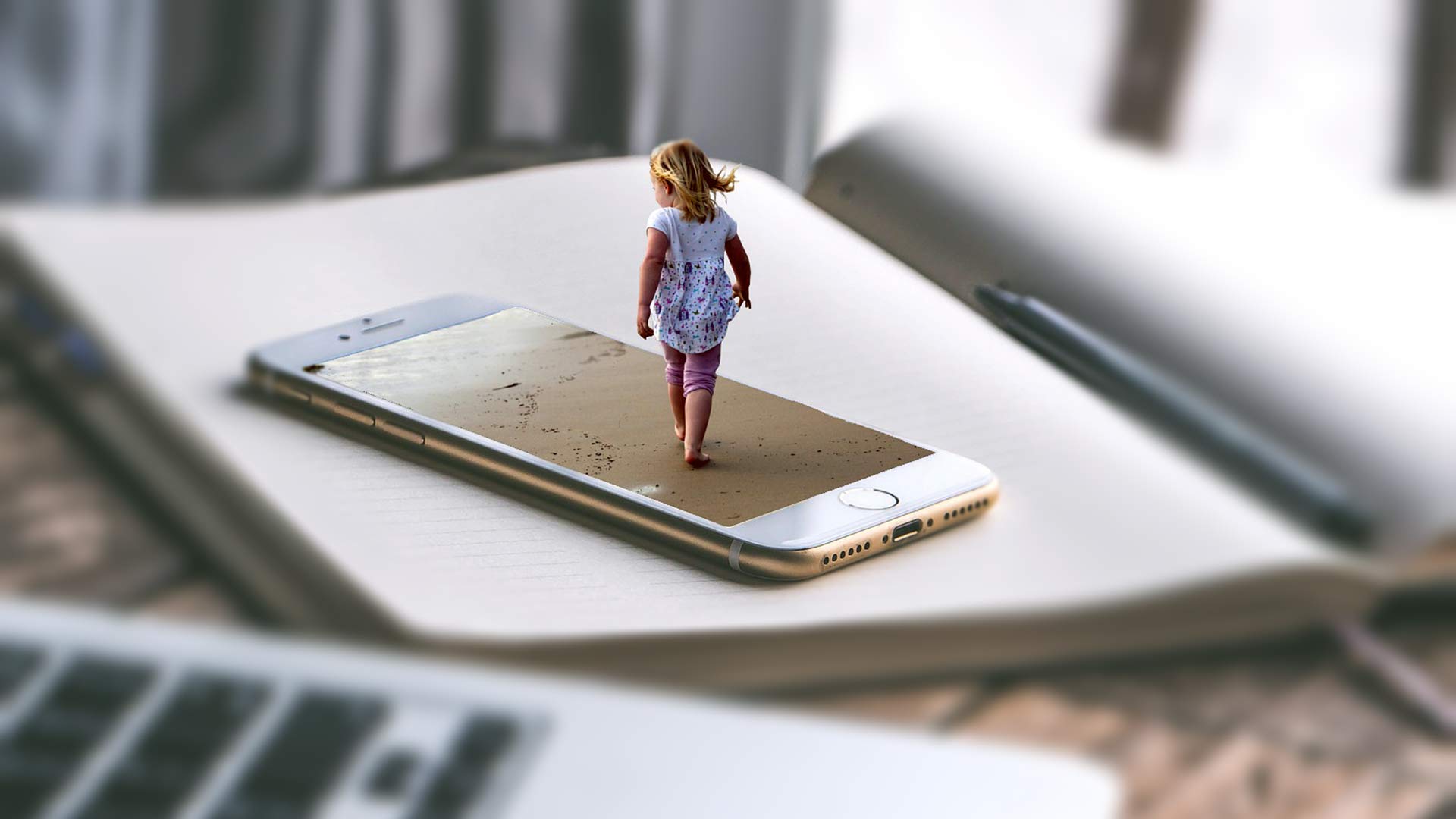 beach pc phone remote work